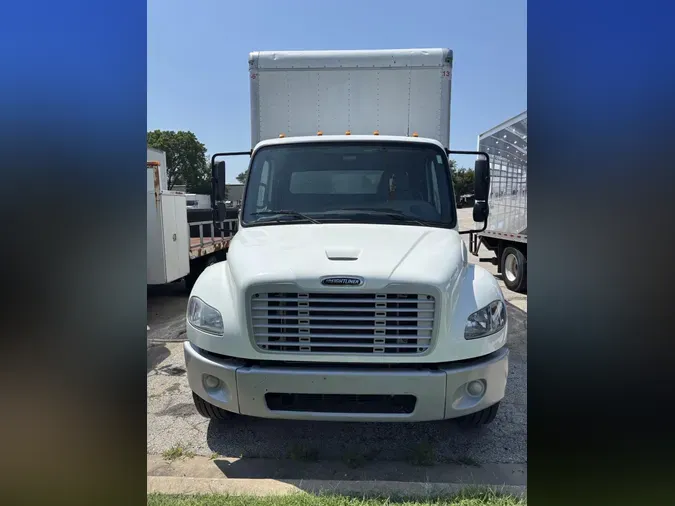 2022 Freightliner Business Class M2 106