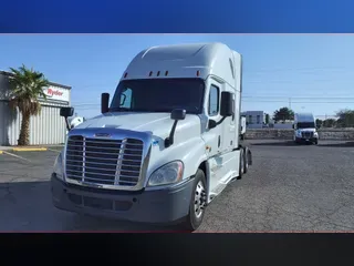 2019 FREIGHTLINER/MERCEDES CASCADIA 125