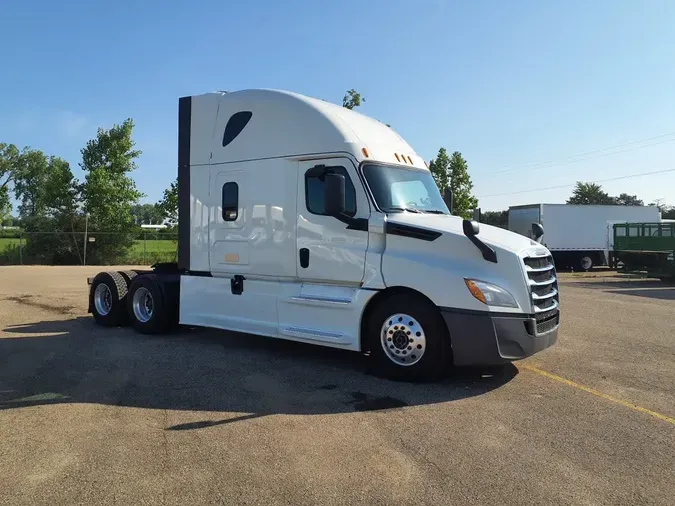 2020 FREIGHTLINER NEW CASCADIA PX12664