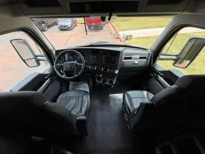 2022 KENWORTH T680c5f8e3d1ada8bc6f0e7cfe147b88fca5