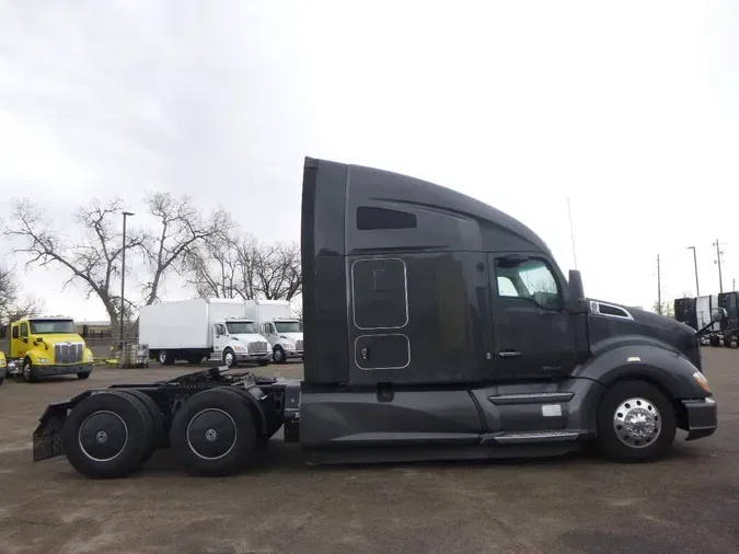 2022 Kenworth T680