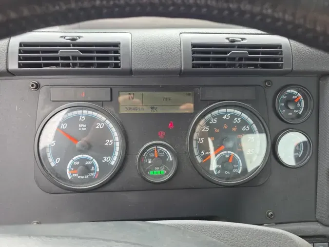 2017 FREIGHTLINER CASCADIA 125
