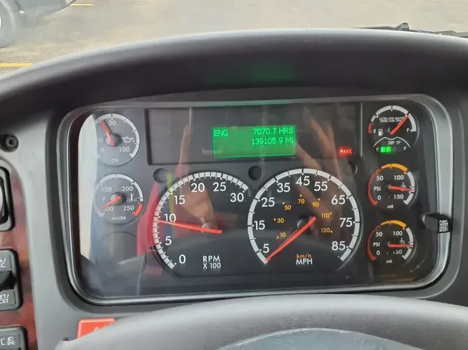 2016 FREIGHTLINER/MERCEDES M2 106c5ff7fe52e2a8c0d61cb354a8b17da58