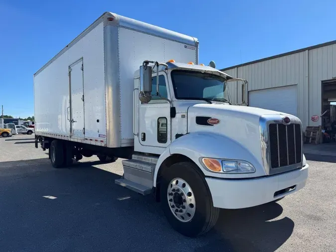 2019 Peterbilt 337