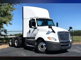 2021 INT LT625 6x4