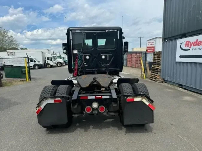 2018 FREIGHTLINER/MERCEDES CASCADIA 125c602d2827087dff47b7adadbb89bde11