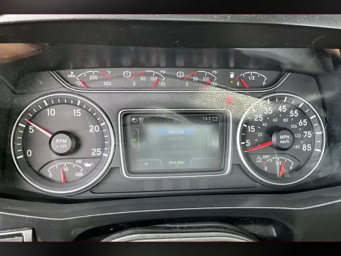 2022 INT LT625 6x4