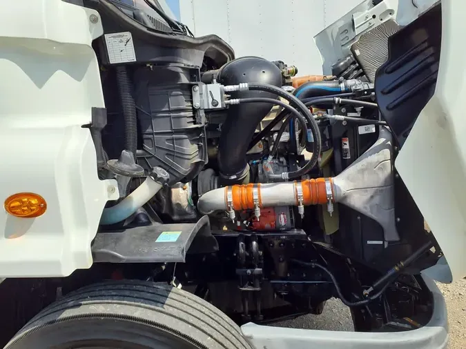 2020 FREIGHTLINER CASCADIA 113