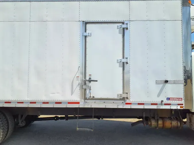 2019 NAVISTAR INTERNATIONAL 4300