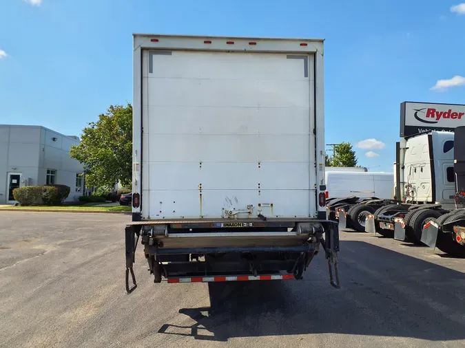 2018 FREIGHTLINER/MERCEDES M2 106