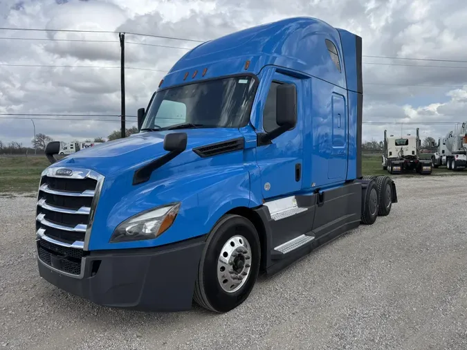 2022 Freightliner Cascadia