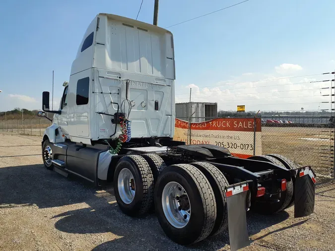 2020 NAVISTAR INTERNATIONAL LT625 SLPR CAB