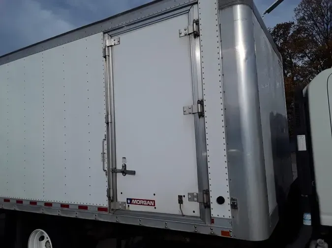 2017 ISUZU NQRc60d1f3290e56be063f8472fe05cf903