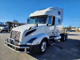 2019 VOLVO VNL64T-760