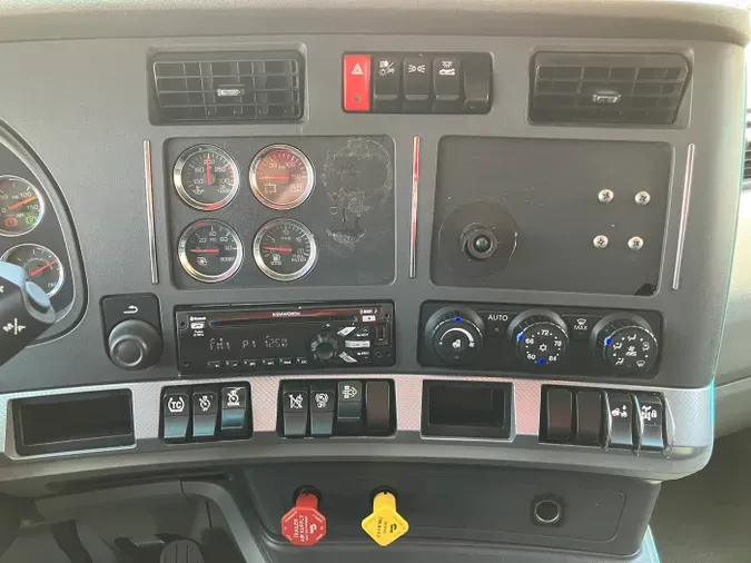 2020 Kenworth T680