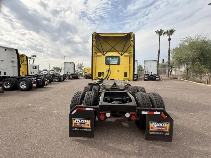 2023 Peterbilt 579