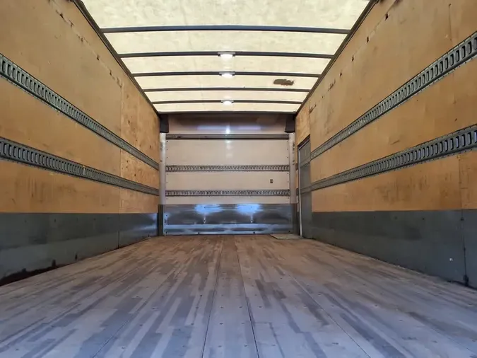 2019 NAVISTAR INTERNATIONAL 4300 SBA