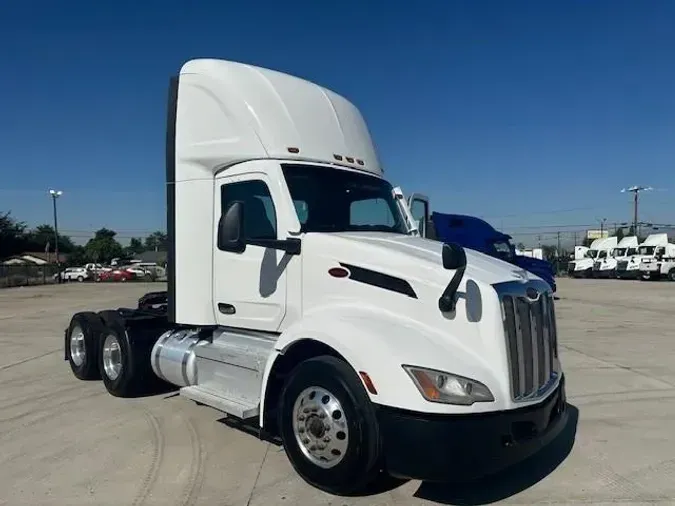 2022 Peterbilt 579
