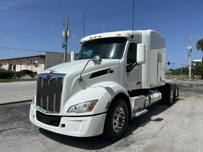 2021 Peterbilt 579