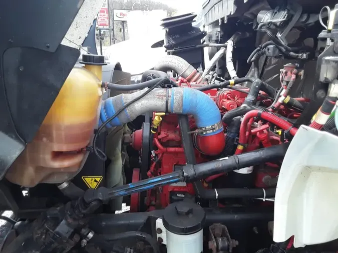 2019 NAVISTAR INTERNATIONAL 4300
