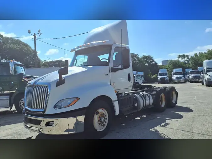 2019 NAVISTAR INTERNATIONAL LT625 DAYCAB T/Ac61a068ad5712525611a30309ffcd994