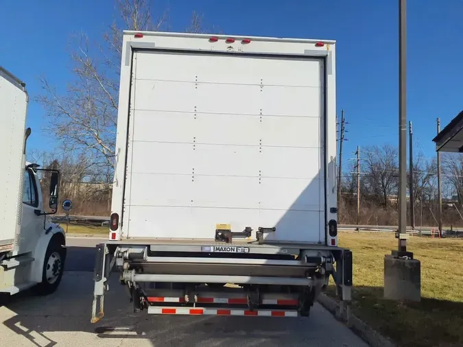 2019 FREIGHTLINER/MERCEDES M2 106