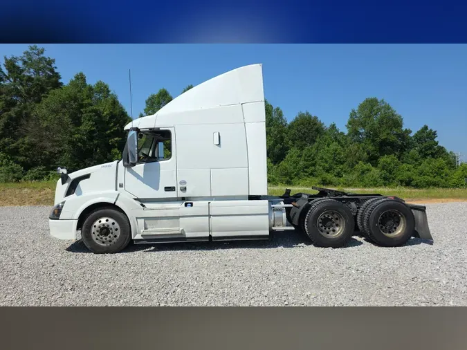 2018 Volvo VNL 740