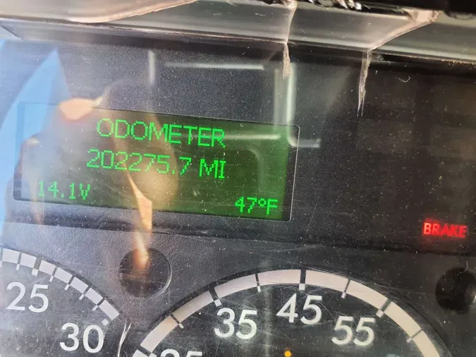 2019 FREIGHTLINER/MERCEDES M2 106