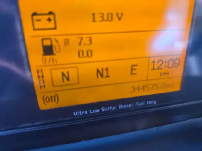 2016 VOLVO VNL64TRACTOR