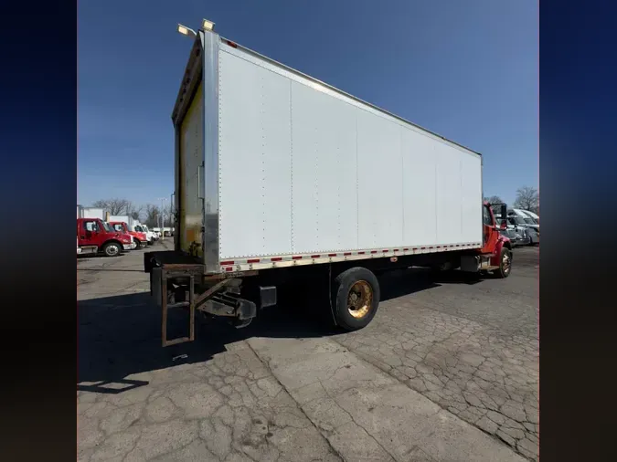 2018 FREIGHTLINER/MERCEDES M2 106