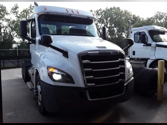 2020 FREIGHTLINER/MERCEDES NEW CASCADIA PX12664c62513ace593c96c2394b31bcf5d6b0f
