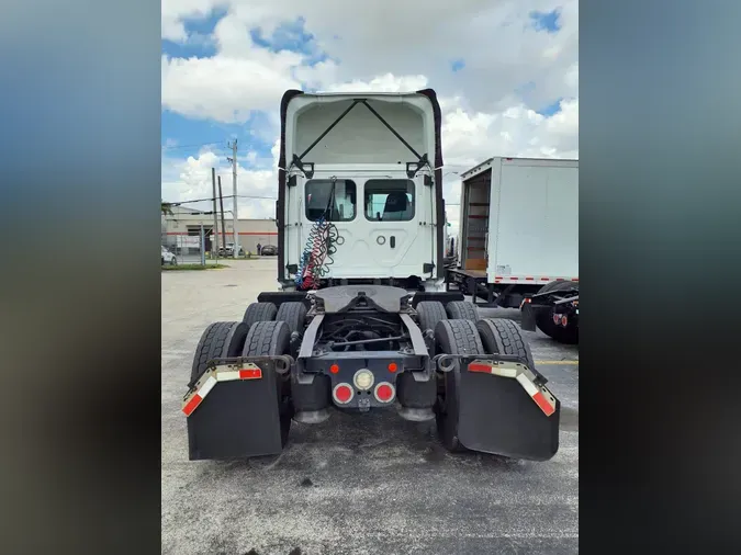 2020 FREIGHTLINER/MERCEDES NEW CASCADIA PX12664