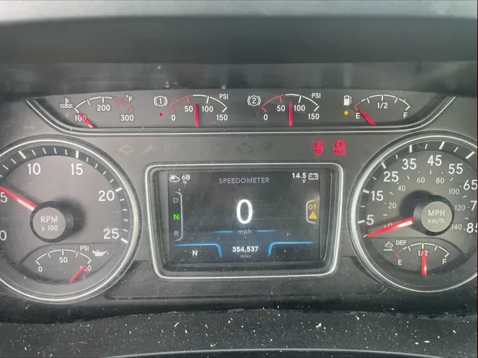2020 International LT625