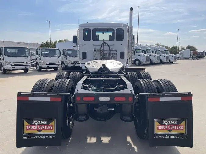 2020 Peterbilt 567