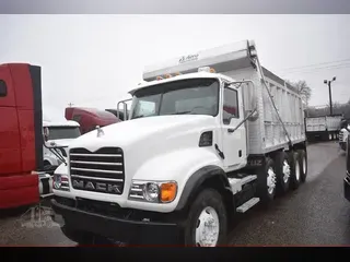 2007 MACK GRANITE CV713