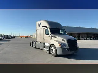 2025 Freightliner Cascadia 126