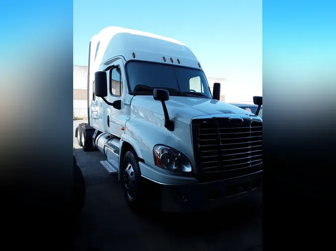 2019 FREIGHTLINER/MERCEDES CASCADIA 125