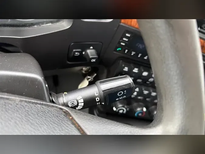 2022 INTERNATIONAL LTc63713235f6422090d0f72a2a82c4225