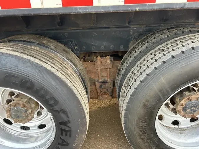 2012 FREIGHTLINER COLUMBIA 120