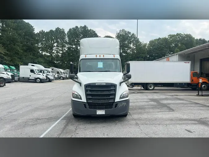 2020 Freightliner Cascadia 126c6413f85bede01845099f514db14daed