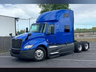 2022 INT LT625 6x4