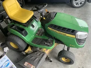 2018 John Deere E140