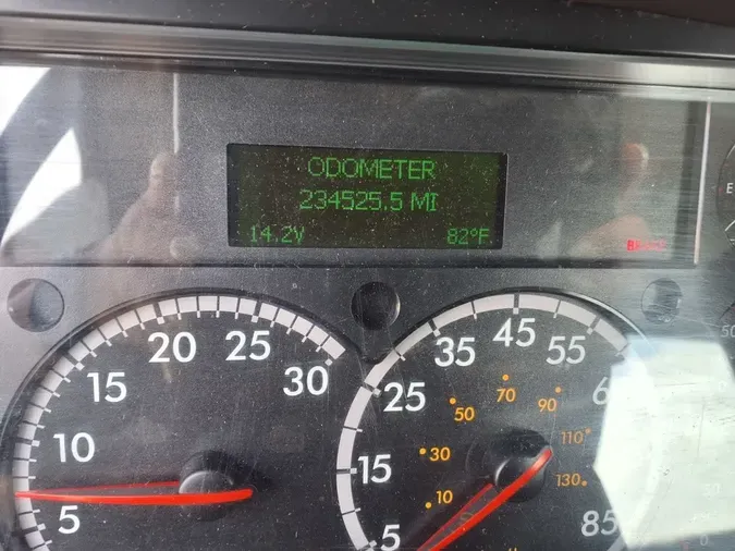 2020 FREIGHTLINER M2 106
