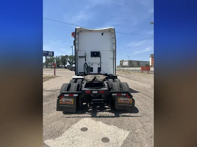 2022 Peterbilt 579