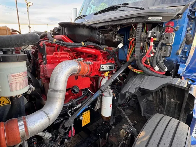 2022 International LT625c64dc42149e8e9dda0bd9e5acec2142f