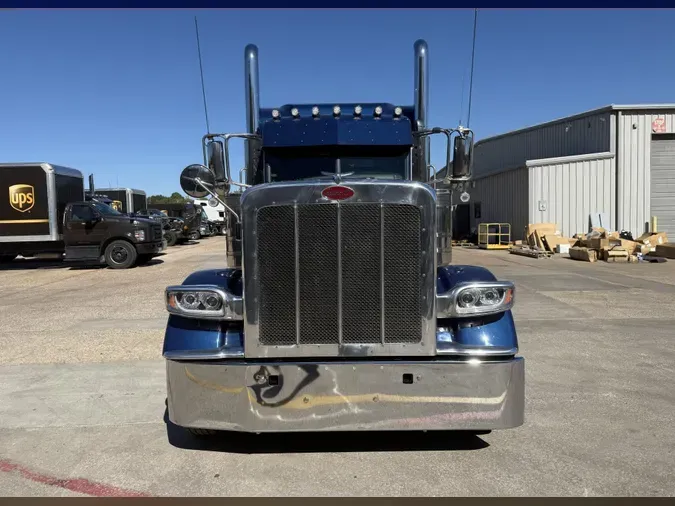 2024 Peterbilt 389