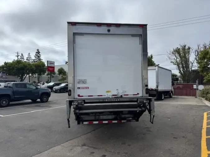 2019 FREIGHTLINER M2 106