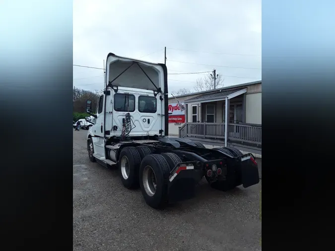 2020 FREIGHTLINER/MERCEDES NEW CASCADIA PX12664