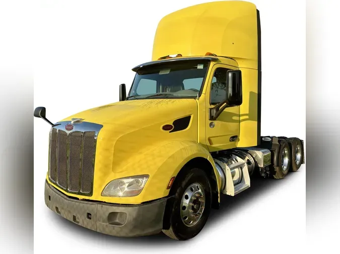 2021 Peterbilt 579c652322c51974a0b9da1daf87374f07d