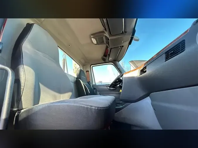 2020 INTERNATIONAL RH613